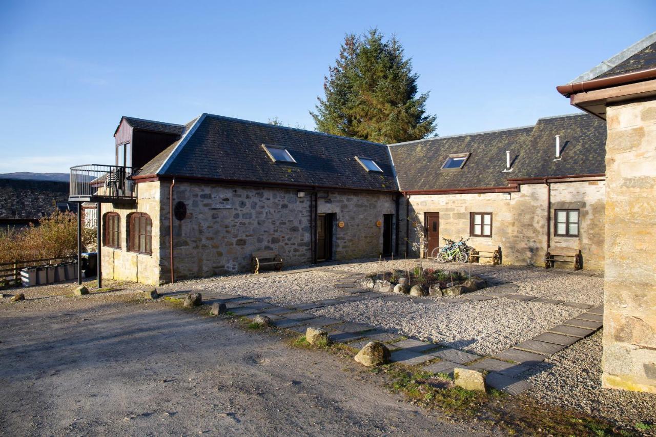 Villa Campbell Pitlochry Esterno foto